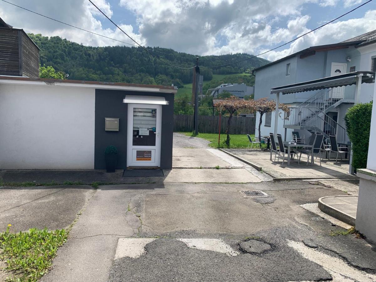 Roccos Raum Hotel Kapfenberg Kültér fotó