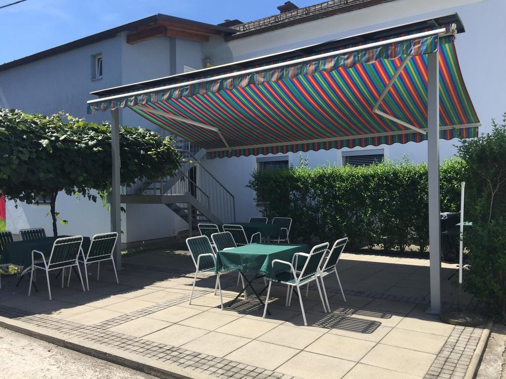 Roccos Raum Hotel Kapfenberg Kültér fotó